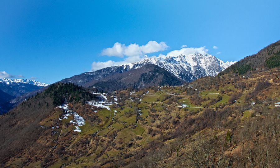The landscape around Tsageri