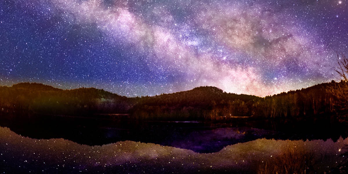 آسمان پرستارهٔ شب