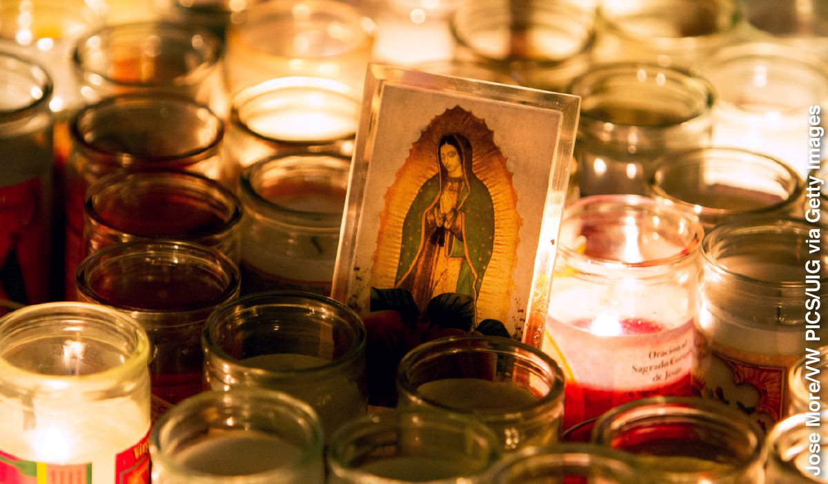 Ekandoro nọ a ro tu wariẹ uwoho Meri họ evaọ ehaa Fiesta of Our Lady of Guadalupe