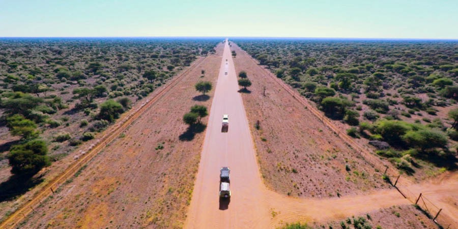 Veicoli che vanno verso territori non assegnati della Namibia