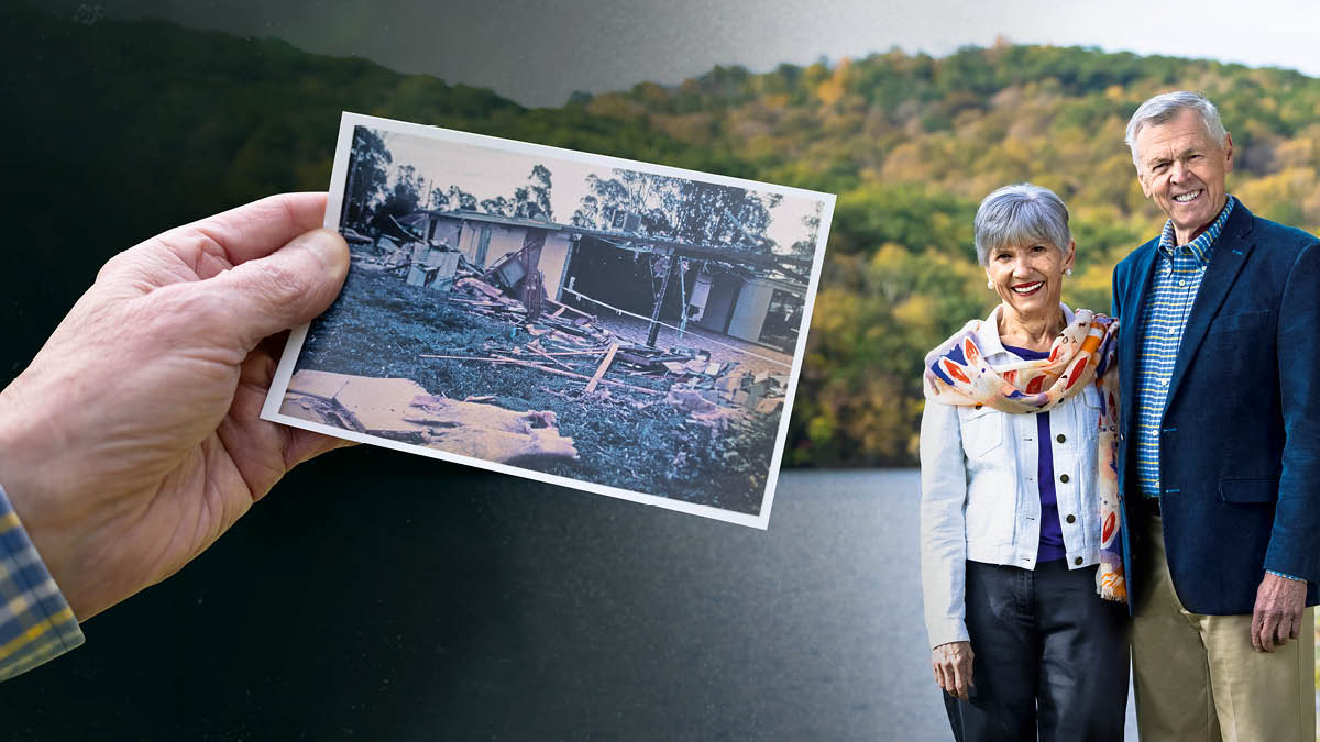 Peter ha in mano la foto di una Sala del Regno distrutta da una bomba. Accanto si vede un’immagine di Peter e Sue felici insieme.