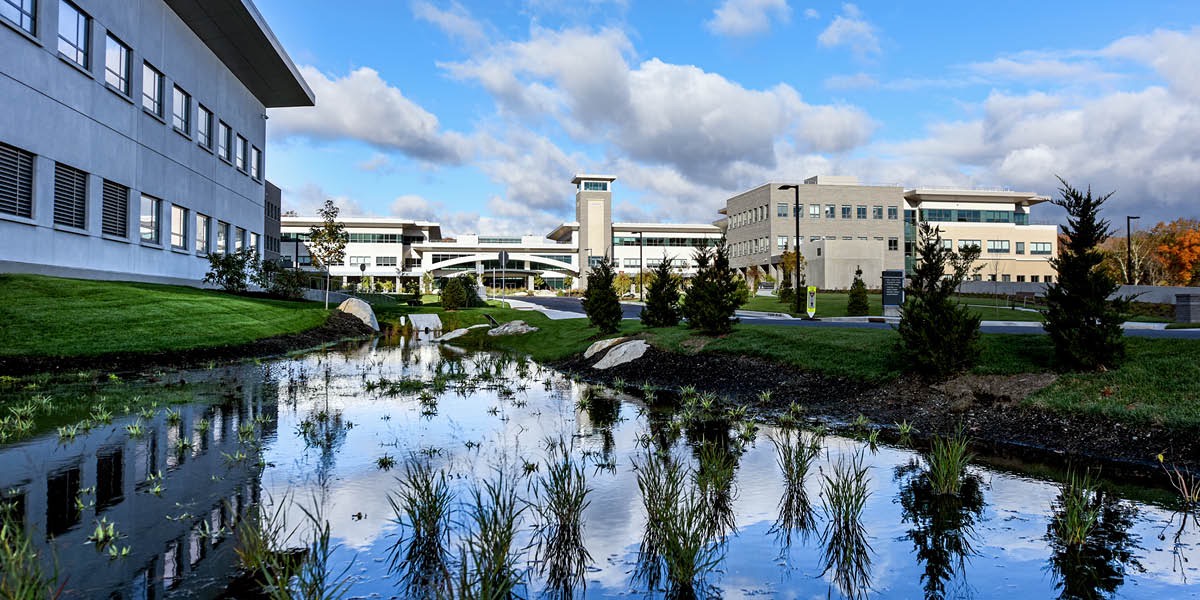 Biro bidi bilombola mudimu wetu pa buloba bujima ku Warwick, mu New York