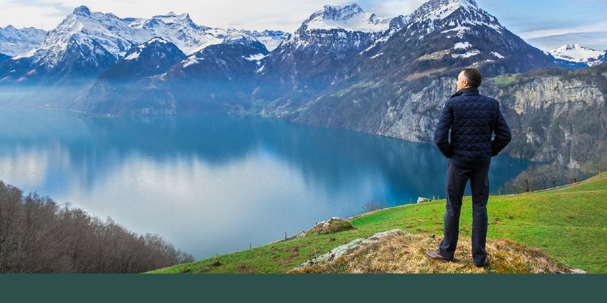 Muanetu wa balume ubandila bifukibua bia Yehowa mu Suisse