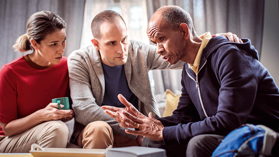 Bena dibaka bateleja muanetu udi mu lutatu.