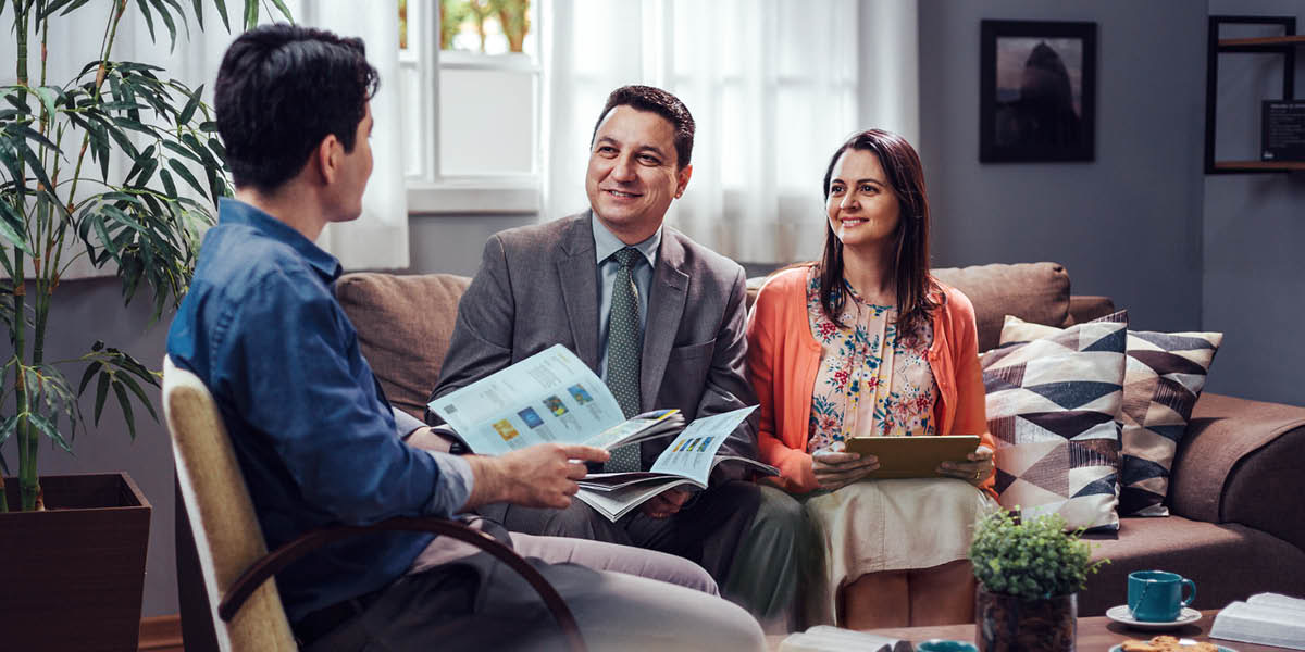 Muanetu wa balume ne mukajende balonga ne muntu mu mukanda wa “Shala ne muoyo kashidi!”.