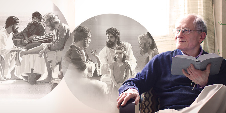 Muanetu wa balume mukole mu nyuma udi ubala Bible wenda umona mu lungenyi tshilejilu tshia Yezu