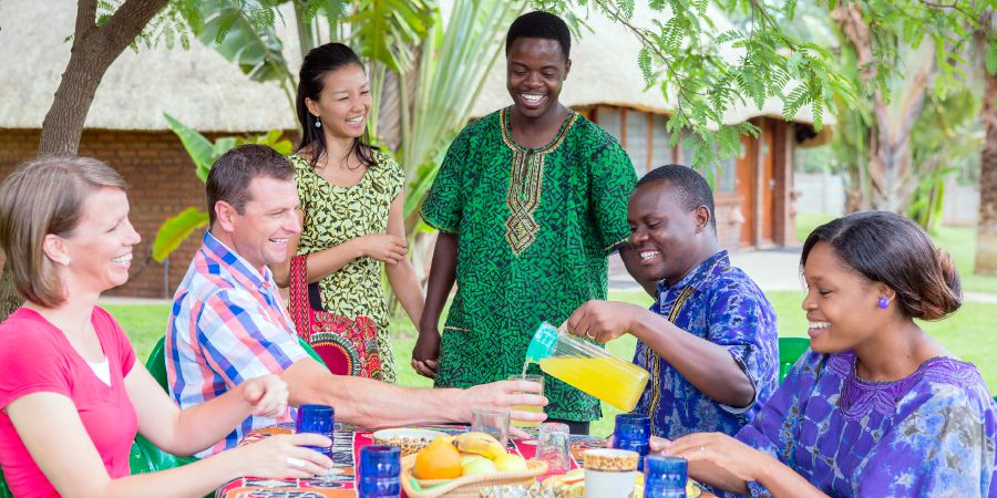 Bantu ba makoba ne bibidilu bishilangane badia pamue