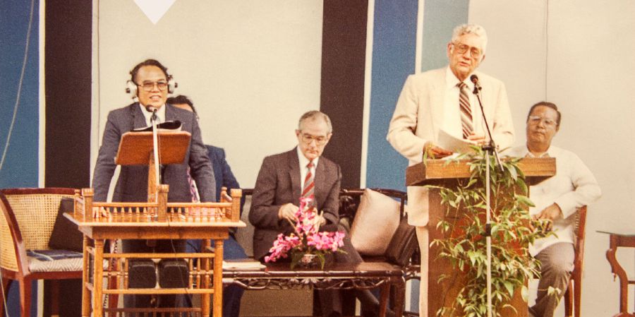 Felix Fajardo ukudimuna muyuki wa muanetu Albert Schroeder mu 1983