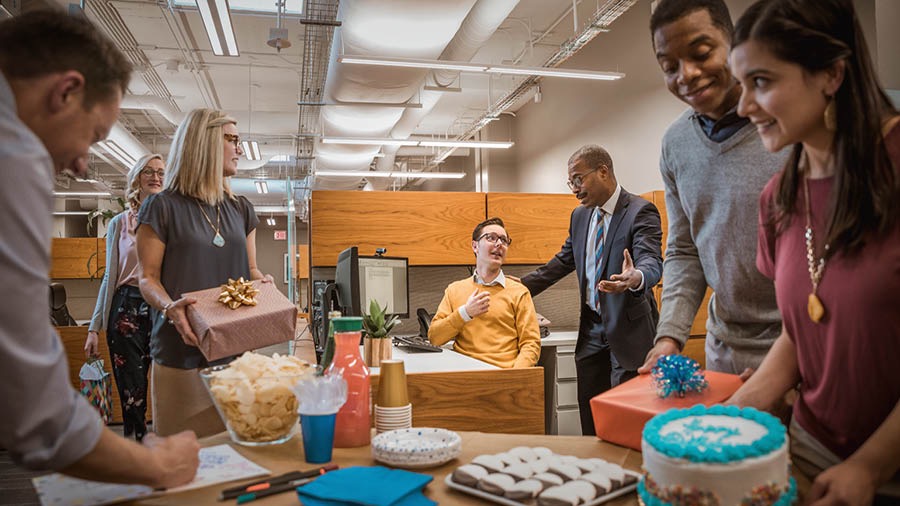 Bela muanetu mutoyi kudi muena mudimu nabu bua enze nabu difesto dia mufikilu wa diledibua didibu benza ku mudimu kuabu. Muanetu au udi ubenga ne kanemu konso.