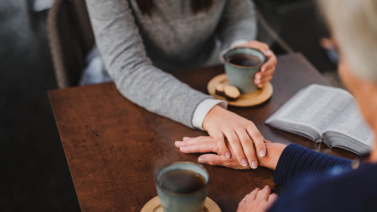 Nsongakaji mukuate tshianza tshia mamu kampanda mukulumpe ne bulenga buonso.