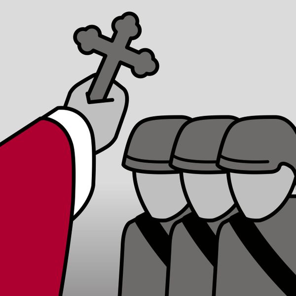 Na̱ʼná iin ta̱ níʼi yichi̱ nu̱ú na̱ veʼe-ñu̱ʼu, níʼira iin cruz ta chíkaa̱ra bendición sa̱tá na̱ soldado na̱ ku̱ʼu̱n nu̱ú ku̱a̱chi.