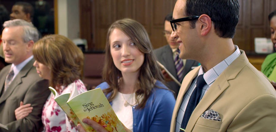 Ta̱ Alan xíʼin ñá Laura ñúʼuna reunión ini iin congregación