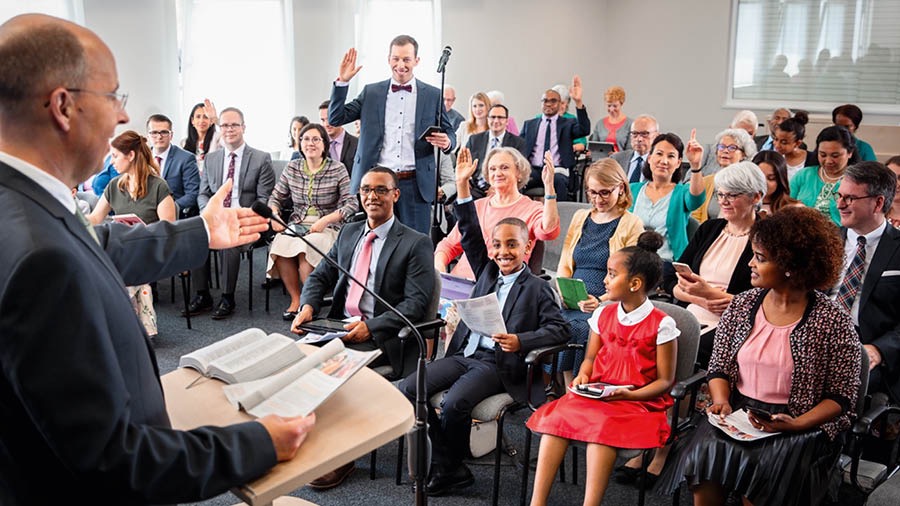 Iin ta̱ hermano sáya̱ʼara Tutu Ña̱ Nátúʼun xíʼinyó ti̱xin reunión ta sava na̱ hermano ndániʼina ndaʼa̱na ña̱ taxina comentario