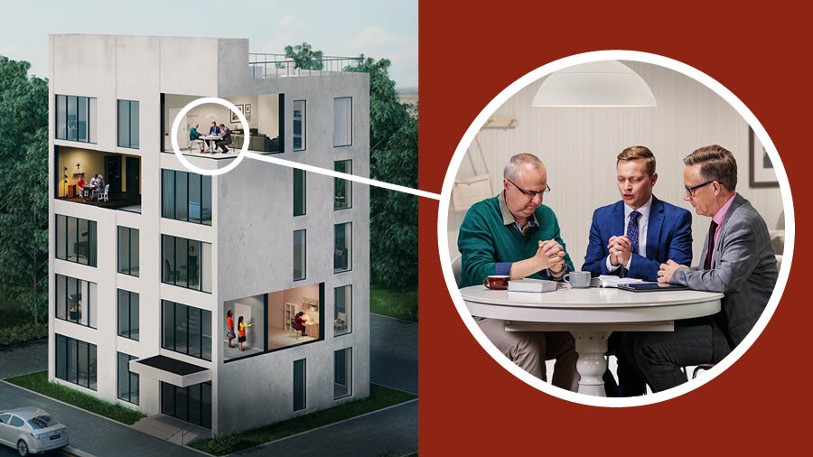 U̱vi̱ ta̱ hermano káʼvira Biblia xíʼin iin ta̱a ta̱ xa̱a̱ chée. Ta iin ta̱ hermano yóʼo kéʼéra oración tá kúma̱níka kaʼvina.