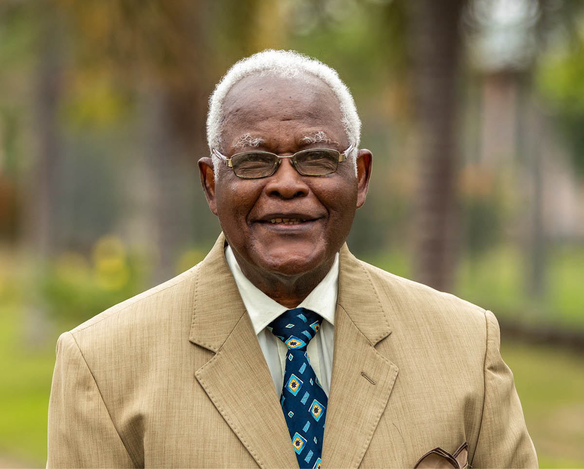 Ta̱ Daniel van Marl.