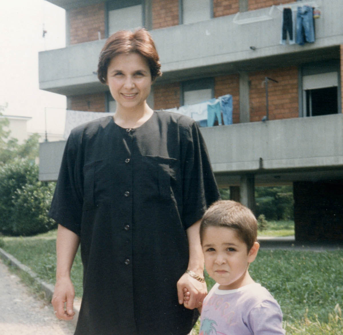Virginia met haar zoontje Alessandro, voordat ze ziek werd.