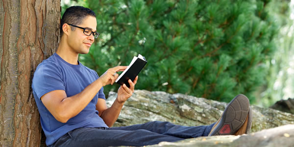 [Ilustraţia de la pagina 7]