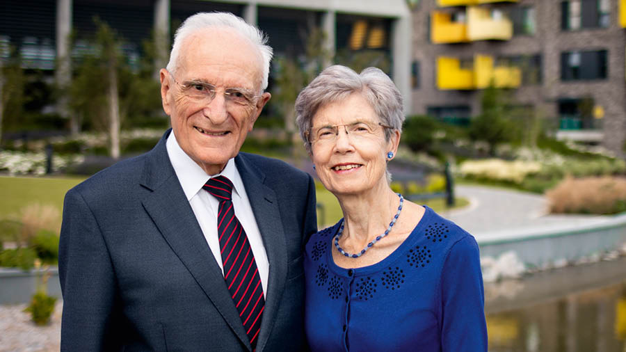 Стивен и Энн Харди.