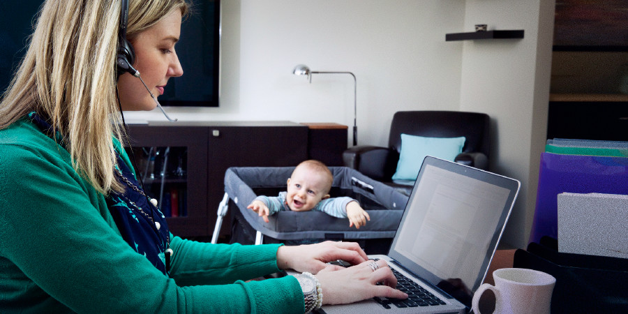 ’Mè o k’hompheutheng ha ngoana oa hae a hloka tlhokomelo ea hae