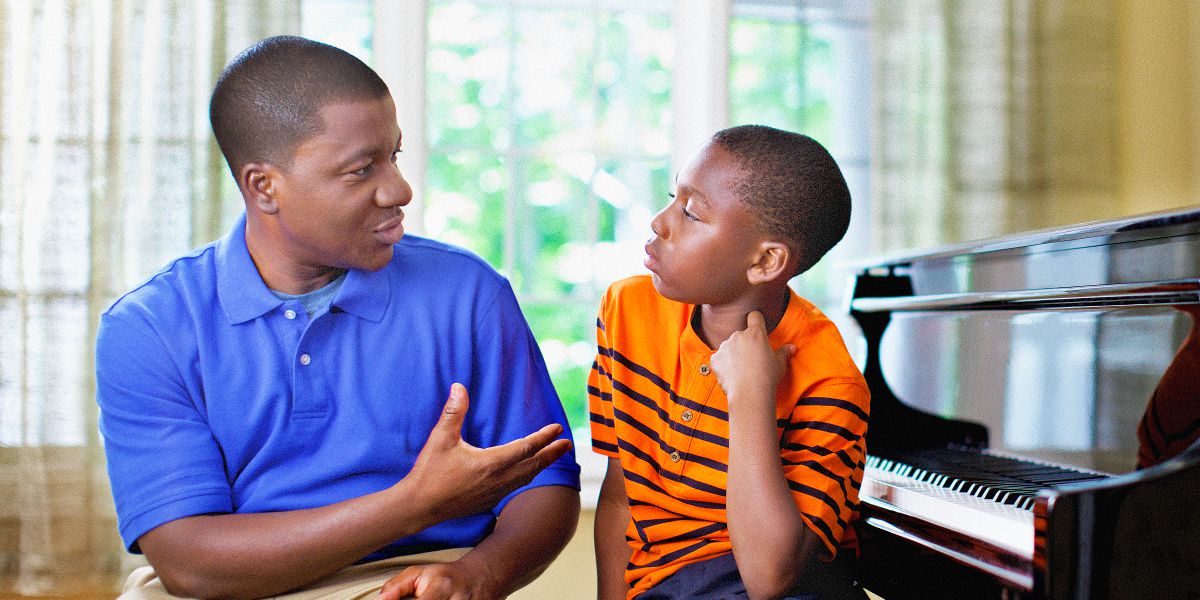 Ntate o bua le Mora oa hae