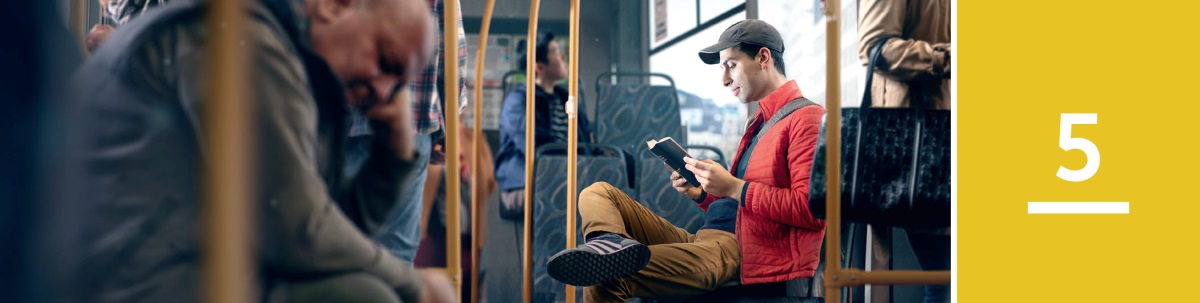 Khaolo ea 5. Ntate o bala Bibele a le ka beseng.