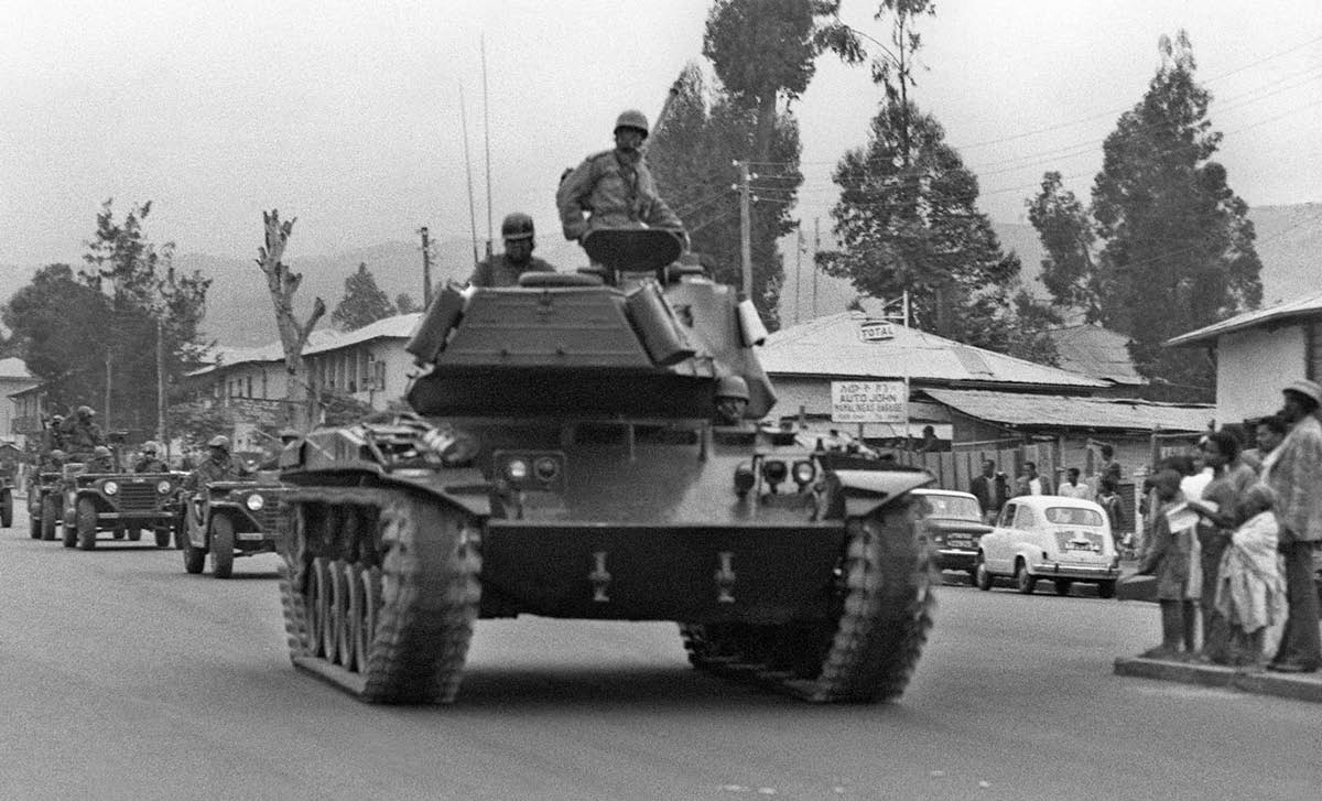 Likoloi tsa masole li ntse li tsamaea seterateng Ethiopia.