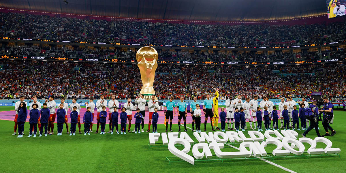 Batšehetsi ba Lipapali Tsa Mohope oa Lefatše ba lebaleng le Qatar.