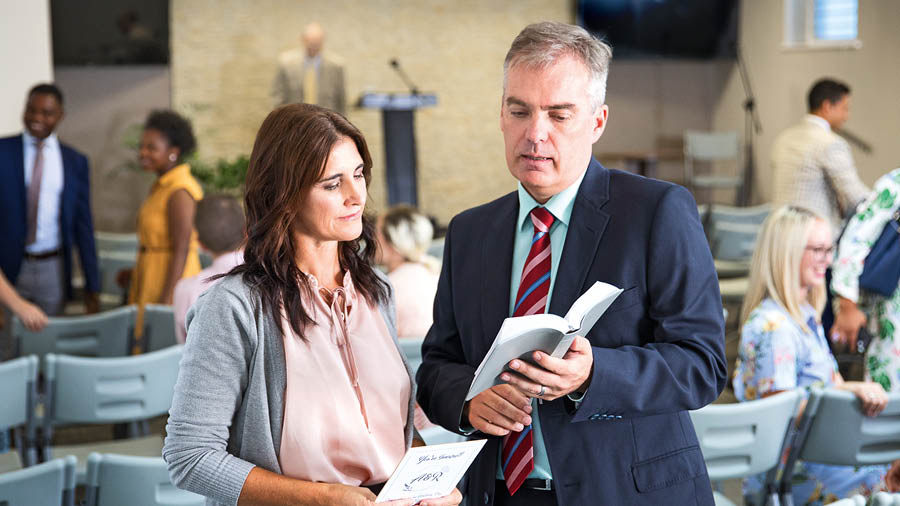Moholo o bontša morali oa bo rona ea tšoereng memo ea lenyalo temana ea Bibele.