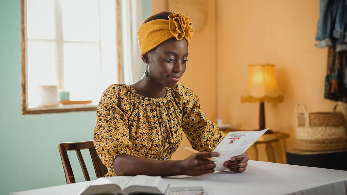 Morali oa bo rona o tlatsa karete ea DPA.