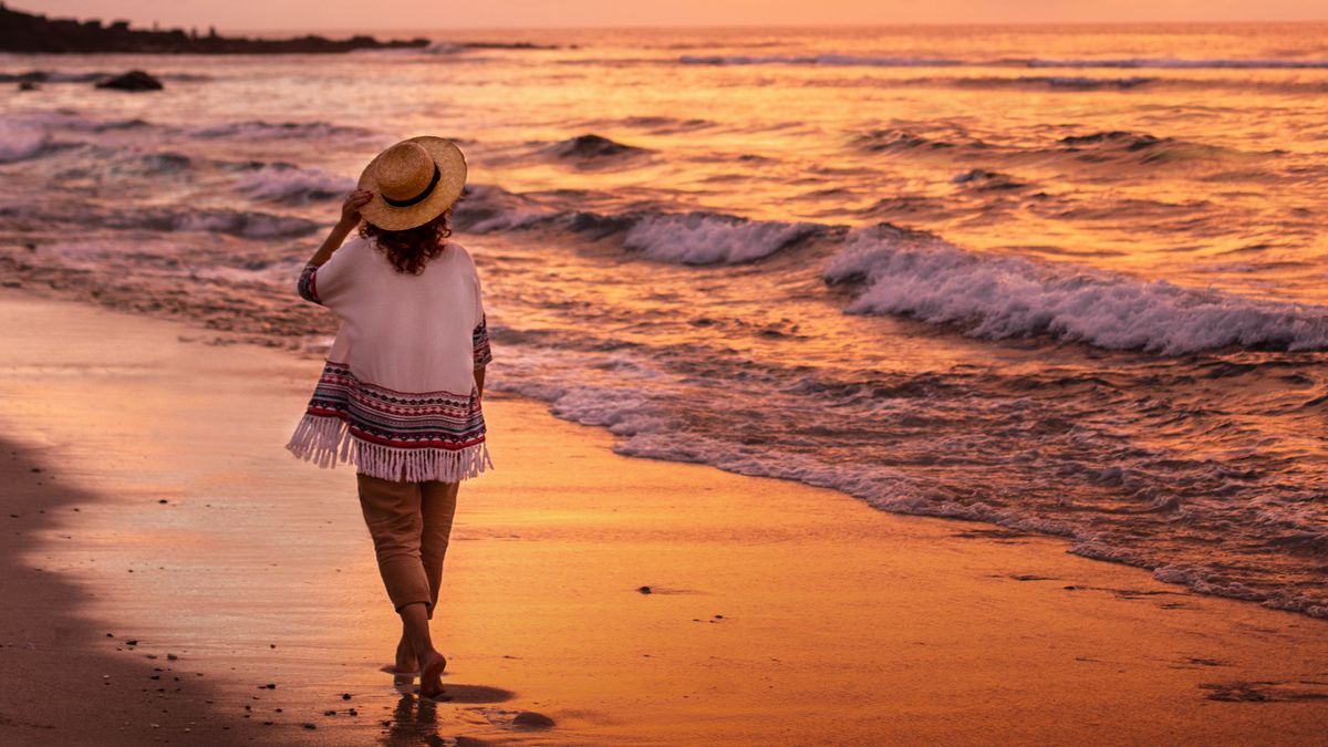 Morali oa bo rona o tsamaea lebopong la leoatle ha letsatsi le likela.