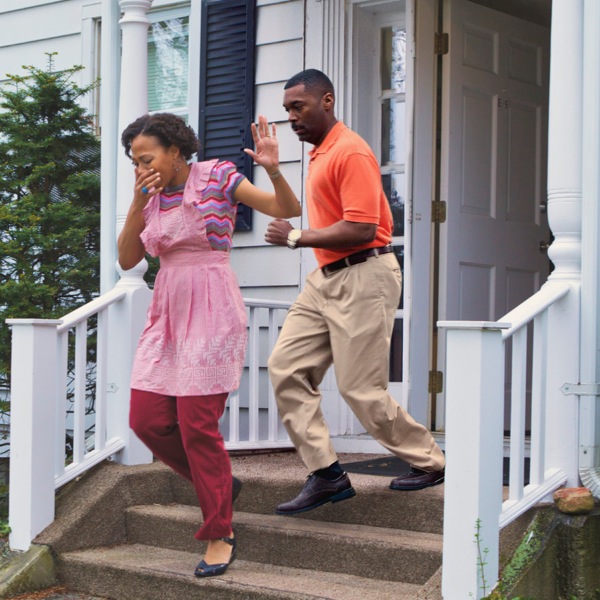 Banyalani ba tsoa ntlong ea bona e nang le moea o litšila ’me ba ea kantle ho hema moea o hloekileng