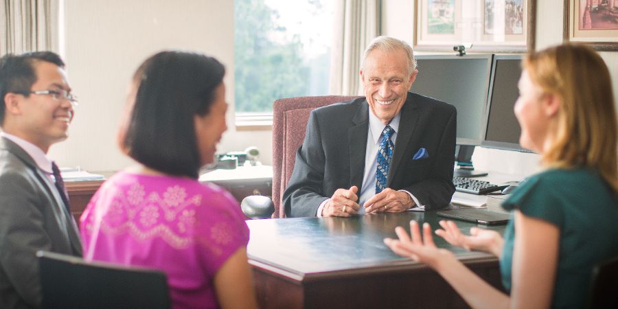 William Samuelson o kopana le liithuti