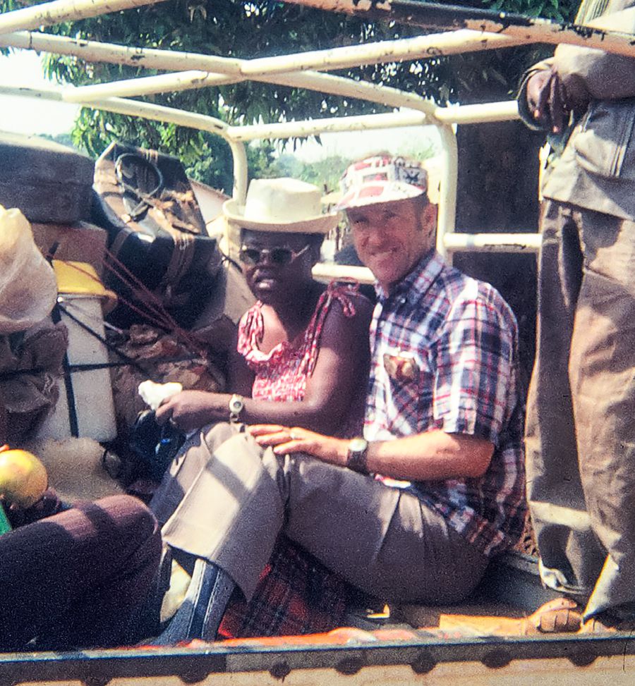 Maxim le Happy Danyleyko ba tseleng e eang kopano