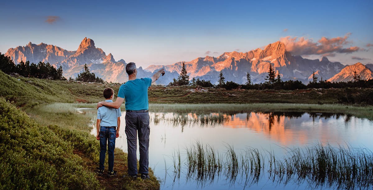 Ntate le mora ba shebile popo ea Jehova