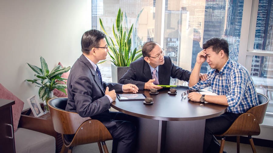 Baholo ba tšelisa mor’abo rona ea oeleng ka phatla