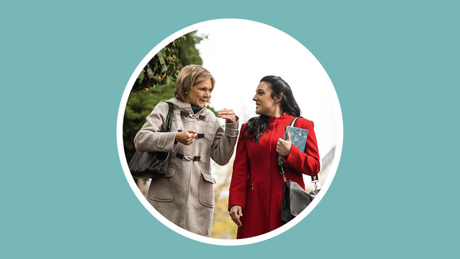 Morali’abo rona e moholo o tsamaea le e mocha ha ba le tšimong.