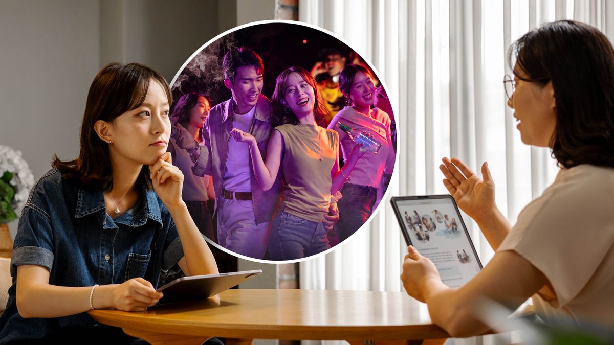 Morali oa bo rona o khannela ausi thuto ea Bibele. Ha a ntse a bua, ausi eo o ipona a noa joala a bile a tantša le metsoalle ea hae a le nightclub.