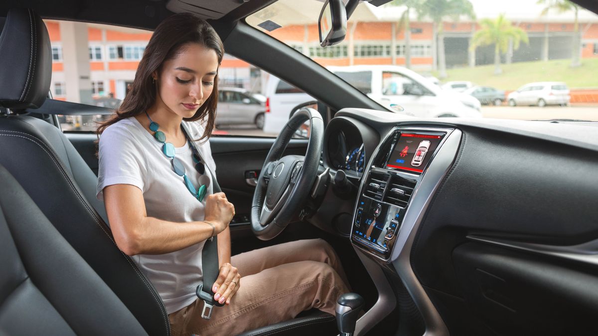 Morali’abo rona o fasa lebanta pele a khanna koloi.