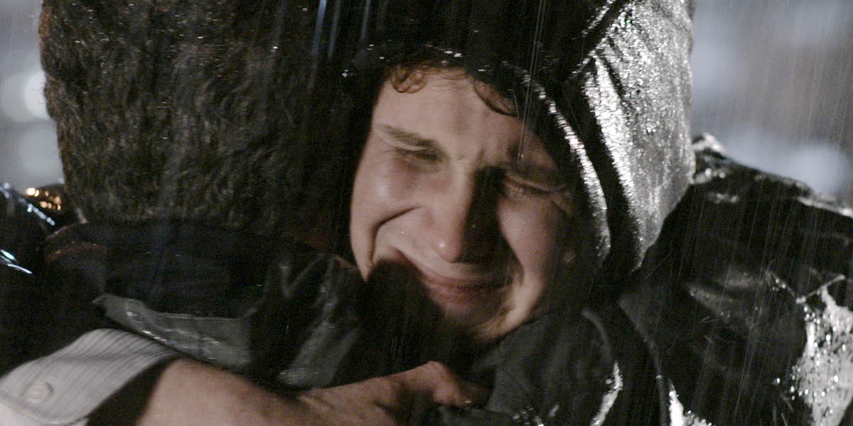 David balik deui sarta nangkeup bapana