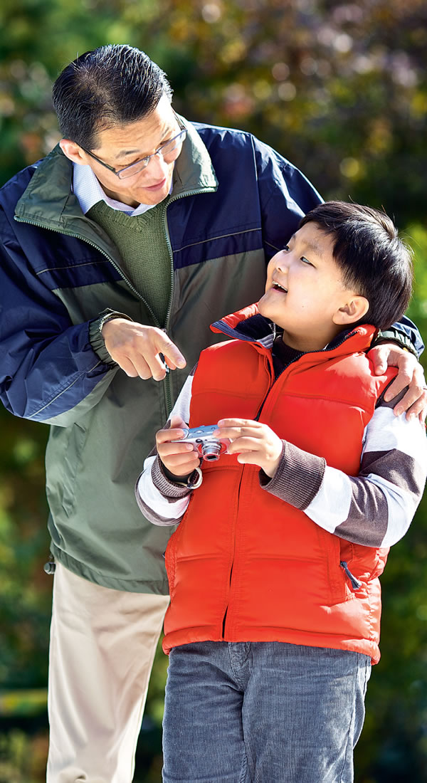 Un pare discorendo col so fiol