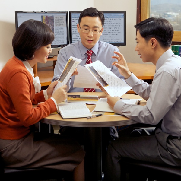 Grupo de tradussion nela Corea del Sul