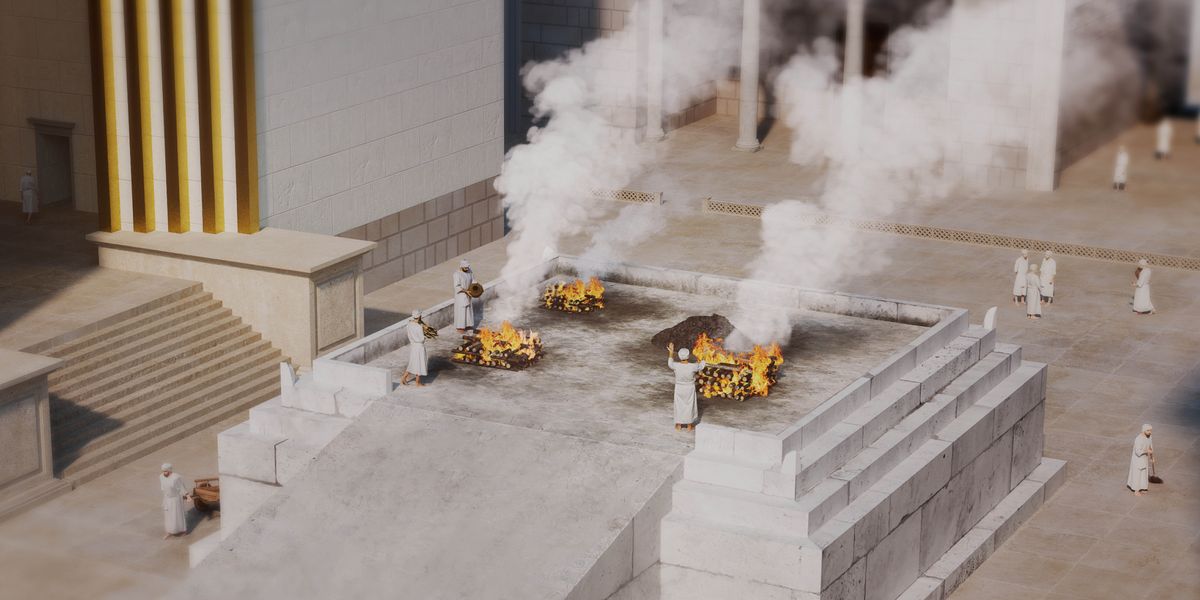 Sasserdoti i fà sacrifissi de bèstie nel altar del témpio.