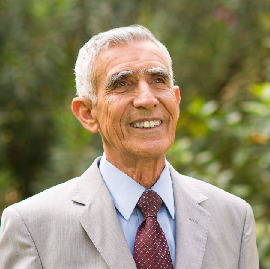 Héctor[Elegenda ya epaaxina 18]