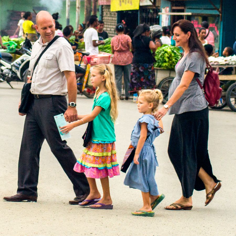 Benjamin, Jade, Bria, ni Carolyn