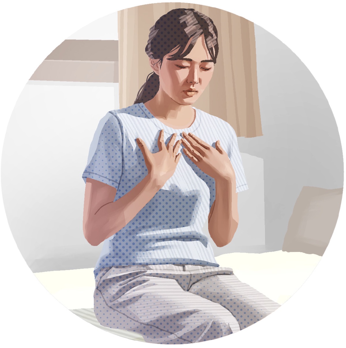 Wanita itu berdoa seorang diri.